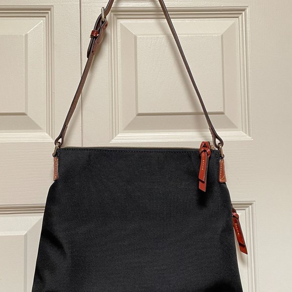 Handbag - Picture 2 of 5